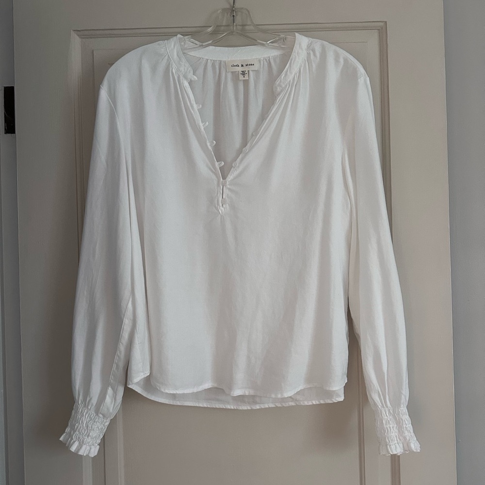 Cloth & Stone V-Neck Blouse